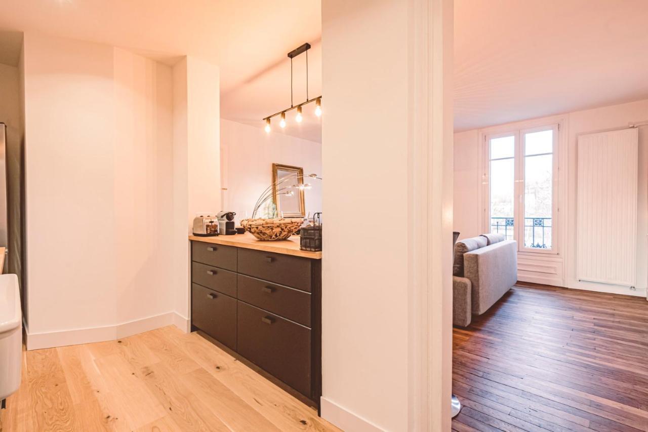Charme De L'Ancien Pour Cet Appartement Entierement Renove Dans L'Hypercentre De Реймс Екстериор снимка